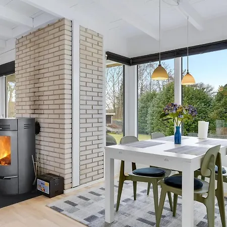 With Fireplace Iii Jægerspris