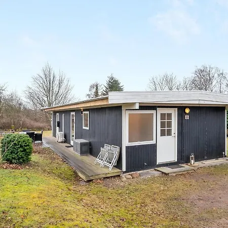 With Fireplace Iii *