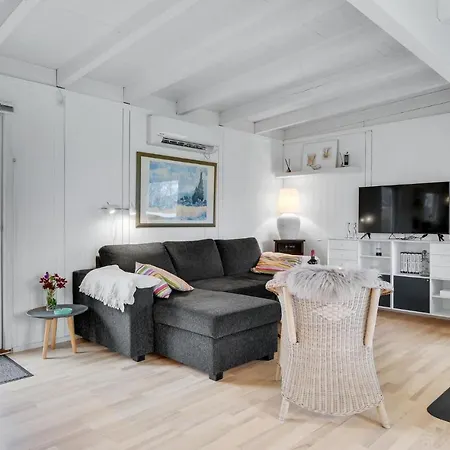 With Fireplace Iii Jægerspris